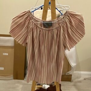 Sunday in Brooklyn flutter sleeve blouse. Rose/white, size xs. NWT.
